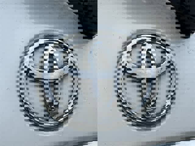 Used 2017 Toyota Sequoia Platinum image 18