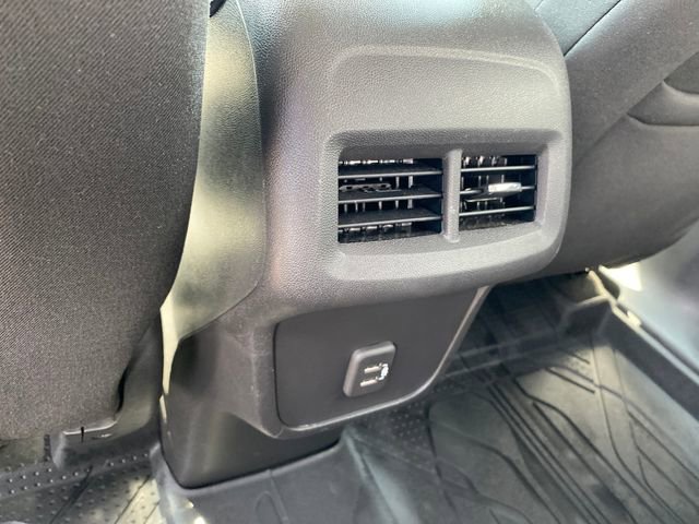 Certified 2024 Chevrolet Equinox LT w/ LPO, Floor Liner Package FWD image 20