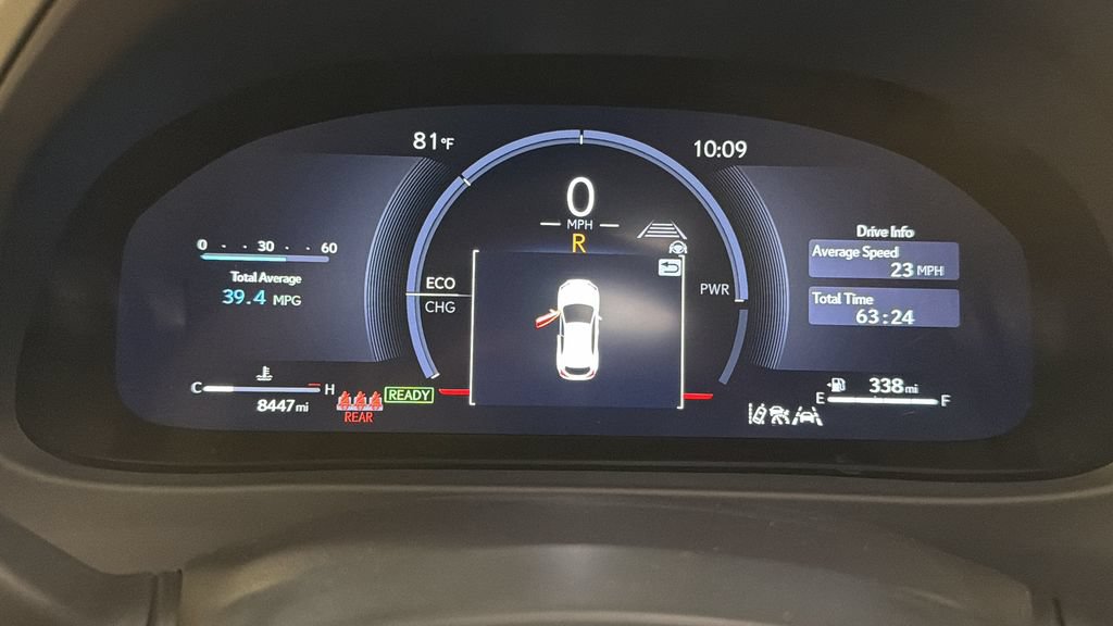 Used 2025 Lexus UX 300h AWD w/ Accessory Package (Z1) image 33