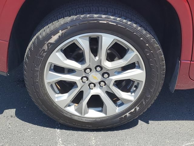 Certified 2020 Chevrolet Traverse Premier w/ LPO, Cargo Package FWD image 7