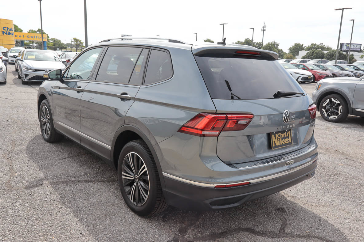 Used 2024 Volkswagen Tiguan Wolfsburg Edition AWD/4WD image 4