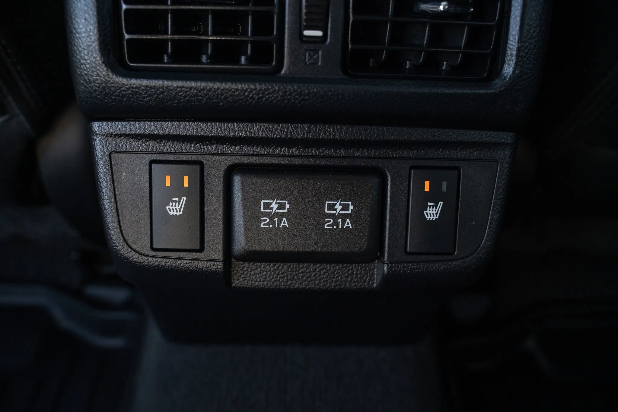 Used 2019 Subaru Outback 2.5i Limited w/ Popular Package #2 image 9