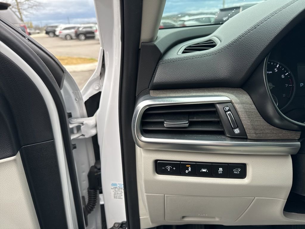 Used 2022 Kia Telluride EX w/ Towing Package image 12