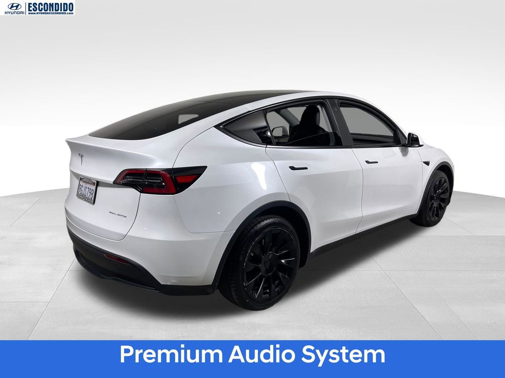 Used 2023 Tesla Model Y Long Range AWD/4WD image 5