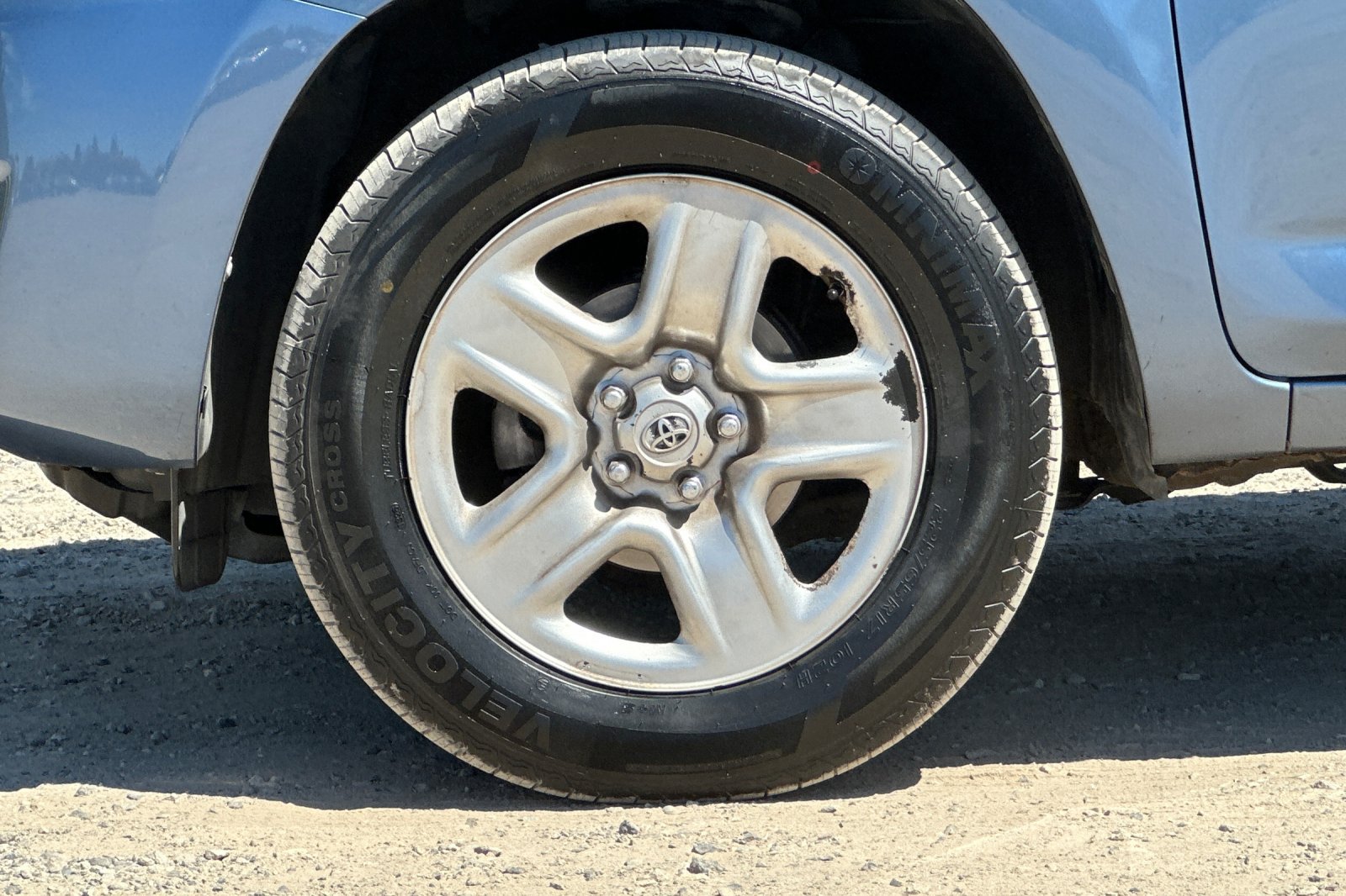 Used 2011 Toyota RAV4 4WD w/ Base L4 Extra Value Pkg image 26