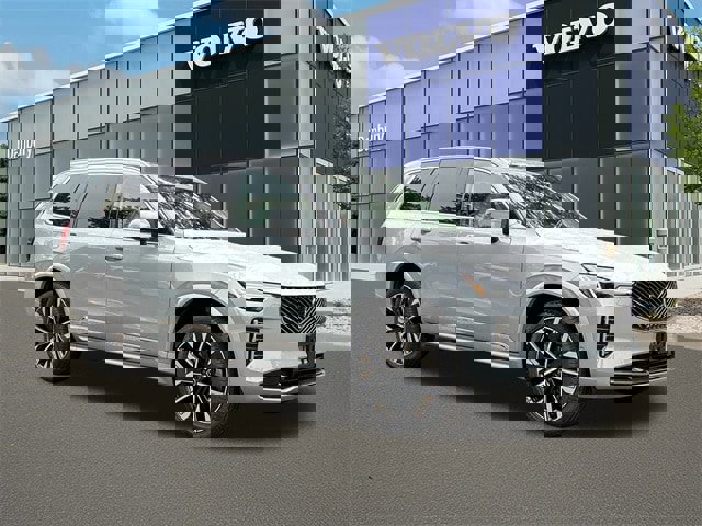 New 2026 Volvo XC90 B6 Ultra