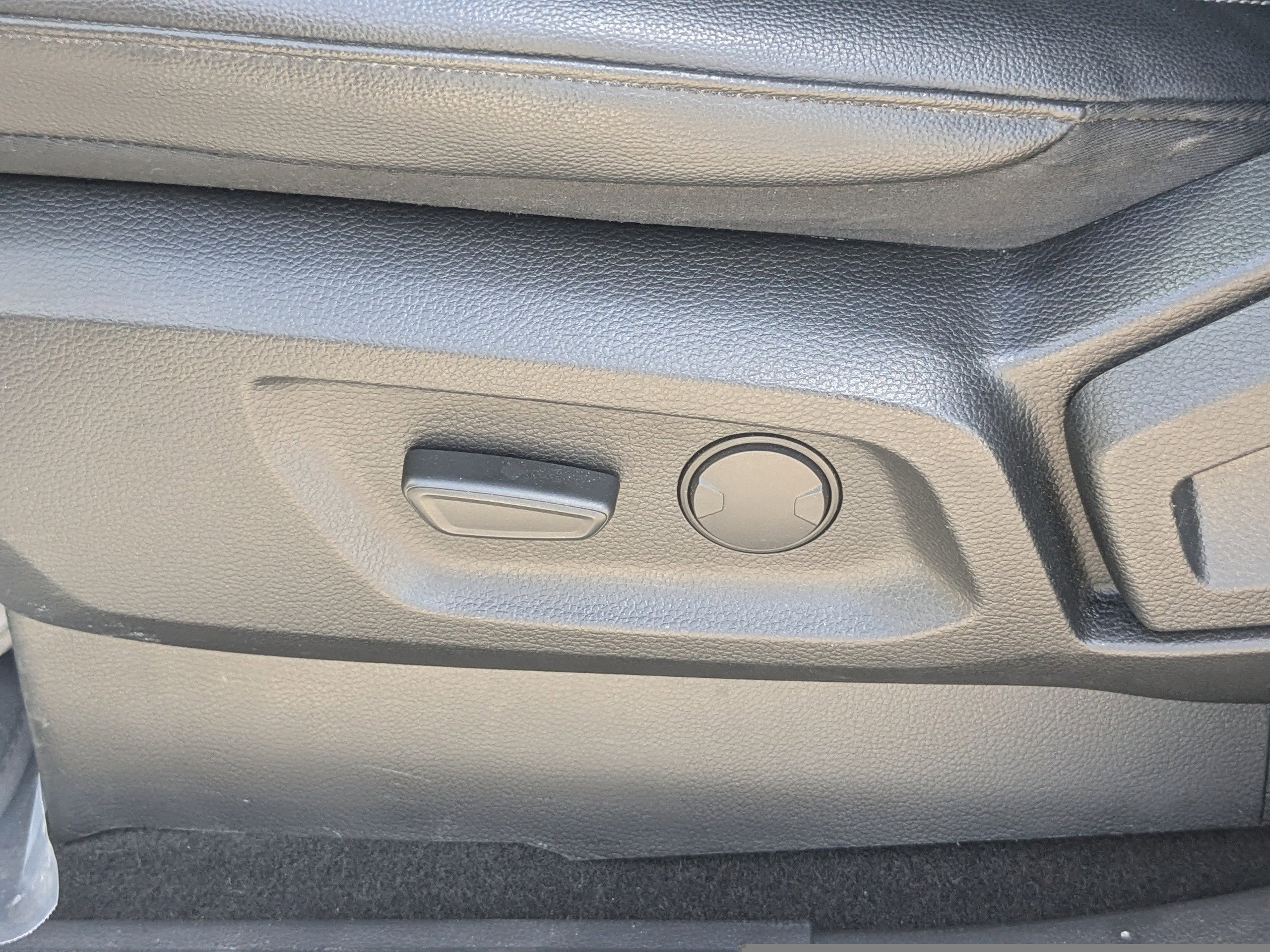 Used 2019 Ford Ranger Lariat w/ Equipment Group 501A Mid image 20