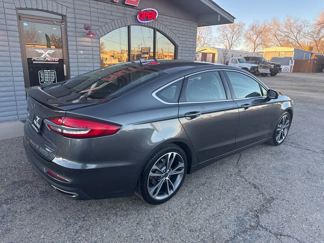 Used 2020 Ford Fusion Titanium AWD/4WD image 3