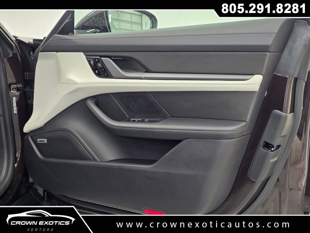 Used 2021 Porsche Taycan Turbo S image 22