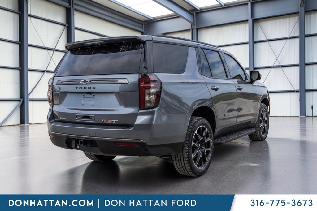 Used 2022 Chevrolet Tahoe RST w/ Luxury Package AWD/4WD image 32