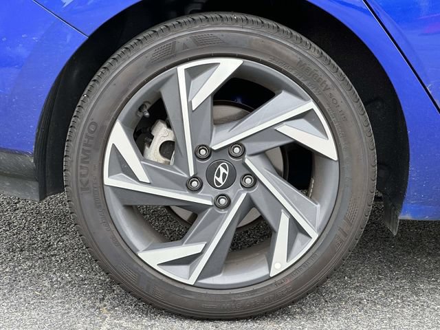 Certified 2025 Hyundai Elantra Sport FWD image 7