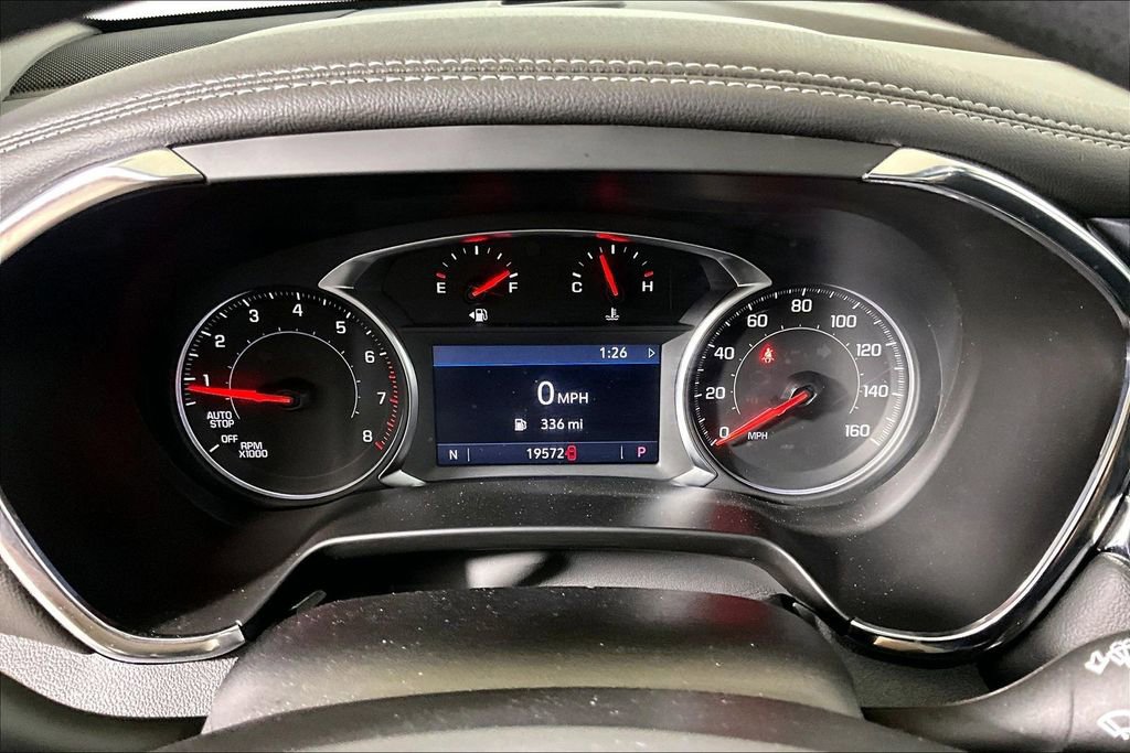 Used 2025 Chevrolet Blazer LT FWD image 16