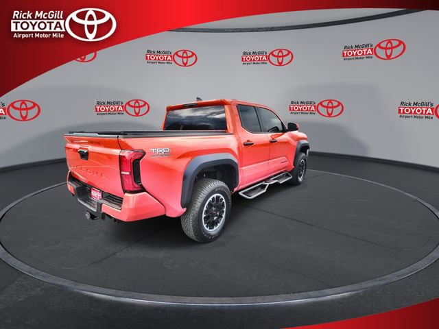 Used 2024 Toyota Tacoma TRD Off-Road AWD/4WD image 8