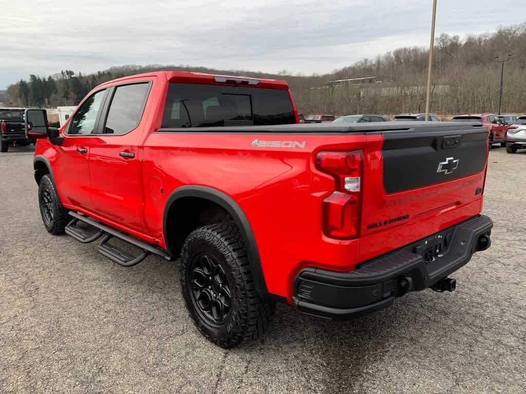 Used 2024 Chevrolet Silverado 1500 ZR2 w/ ZR2 Bison Edition AWD/4WD image 3