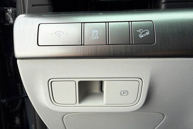 New 2026 Hyundai Kona SEL Sport AWD/4WD image 16