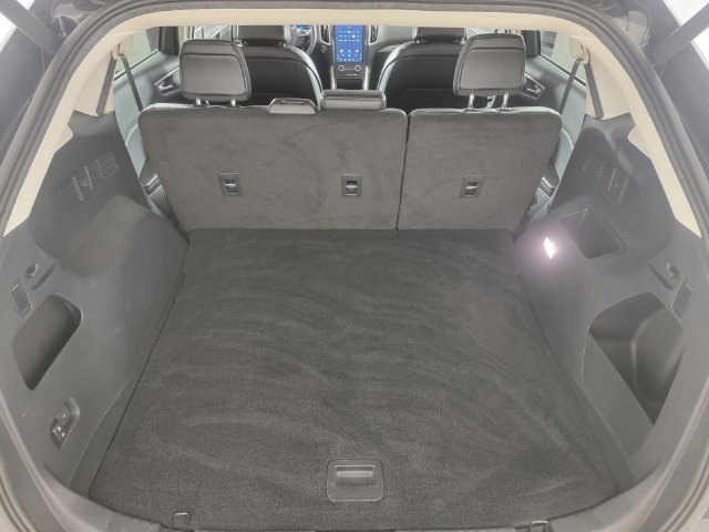 Certified 2024 Ford Edge SEL w/ Convenience Package AWD/4WD image 16