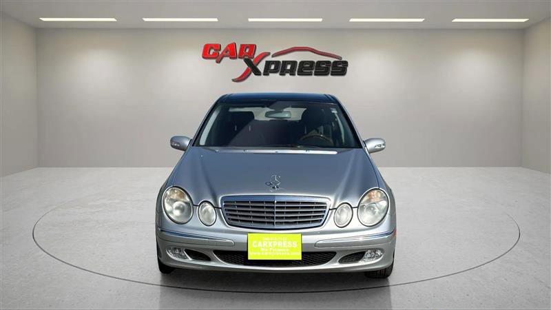 Used 2004 Mercedes-Benz E 320 Sedan image 2