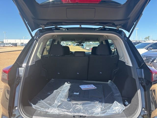 New 2026 Nissan Rogue S image 20