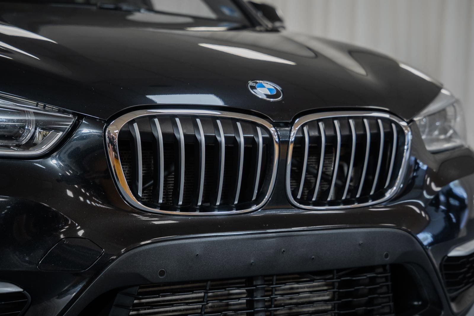 Used 2017 BMW X1 xDrive28i AWD/4WD image 13