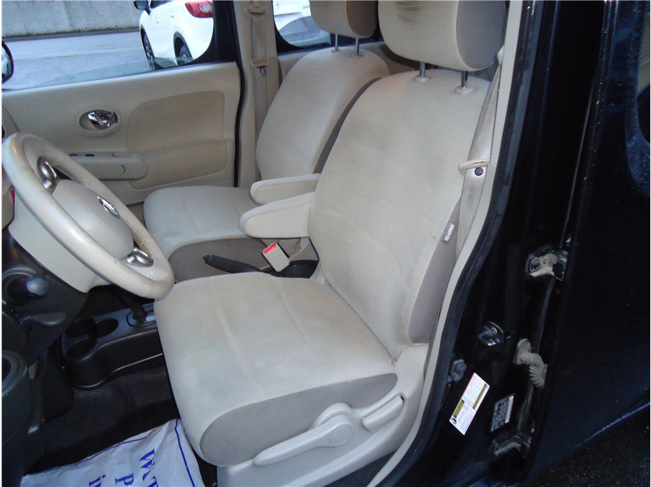 Used 2014 Nissan Cube 1.8 S w/ Interior Designer Package FWD image 12