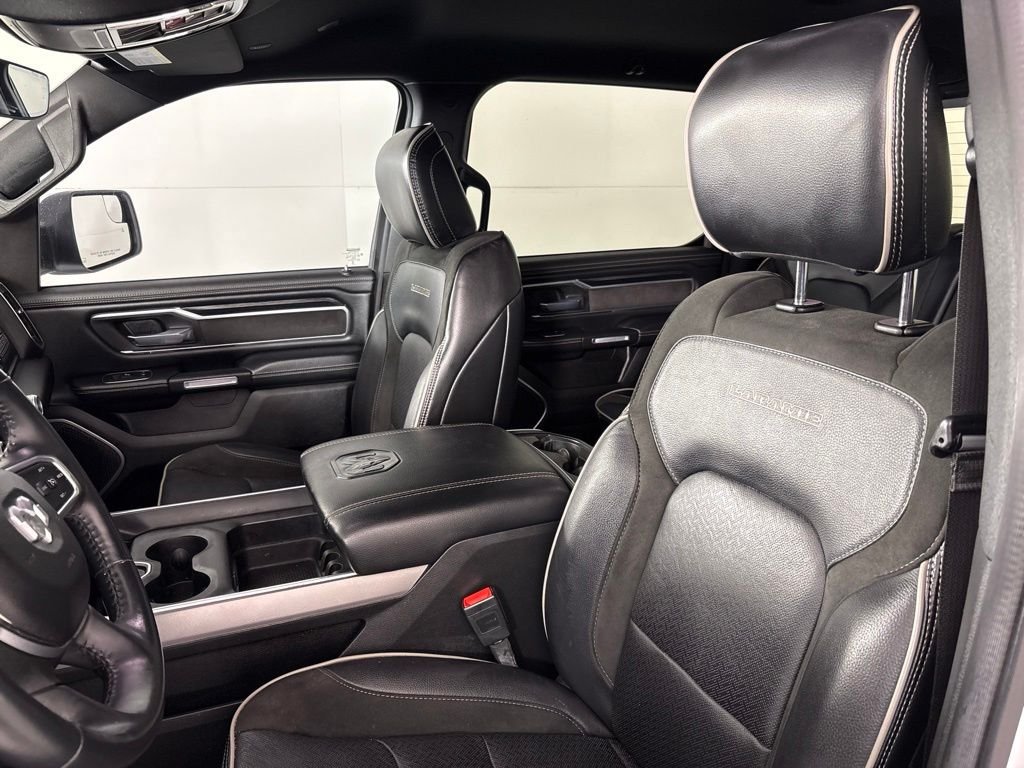 Used 2023 RAM 1500 Laramie AWD/4WD image 29