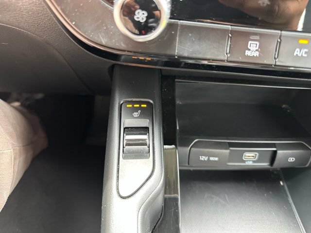 Certified 2021 Kia Telluride S FWD image 36