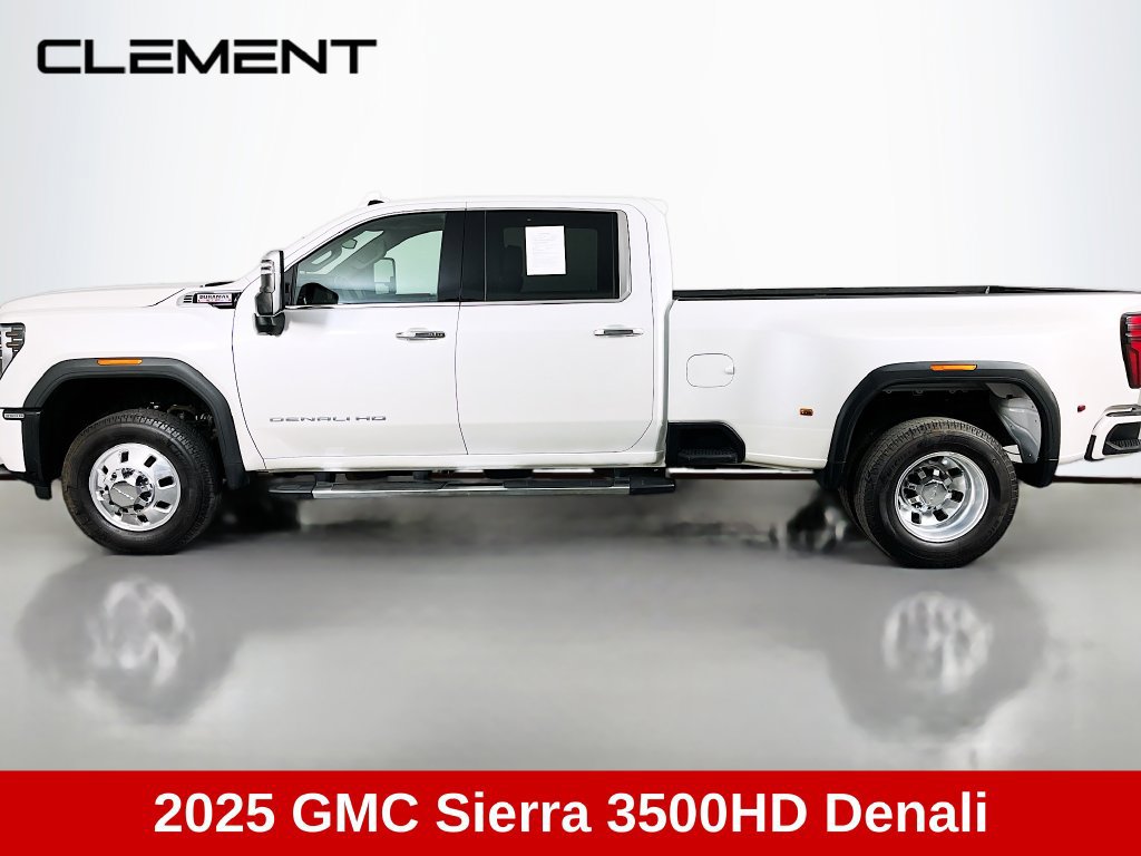 Used 2025 GMC Sierra 3500 Denali AWD/4WD image 4