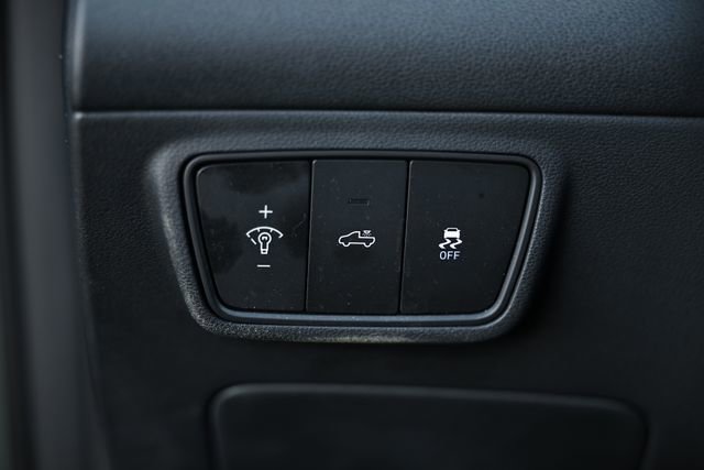 Used 2024 Hyundai Santa Cruz SEL w/ Activity Package image 16