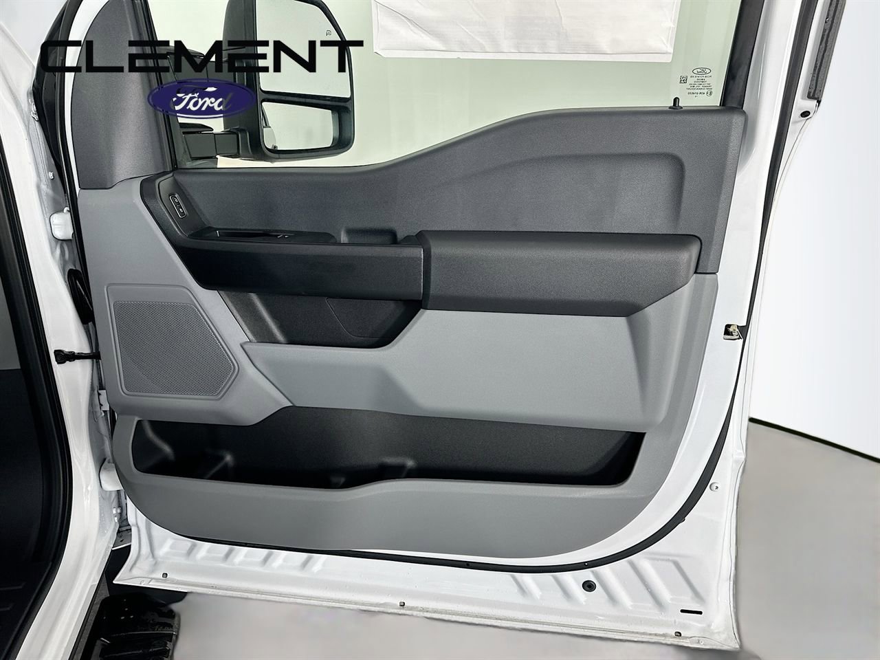 New 2026 Ford F550 4x4 Regular Cab Super Duty image 25