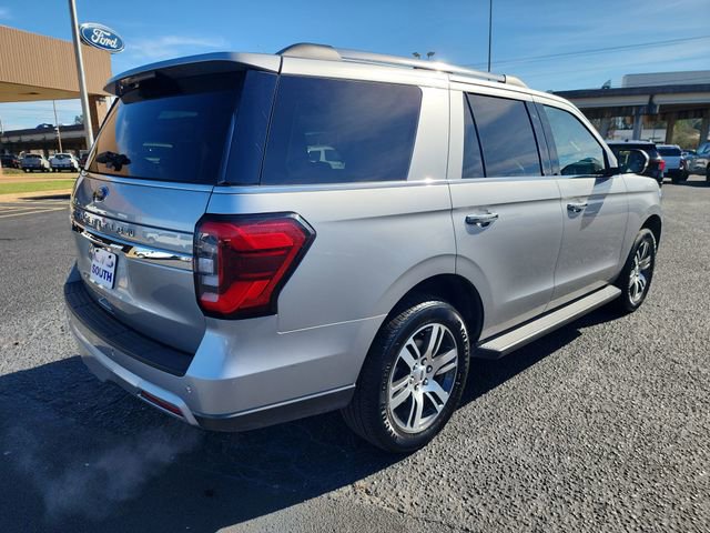 Used 2024 Ford Expedition Limited image 5
