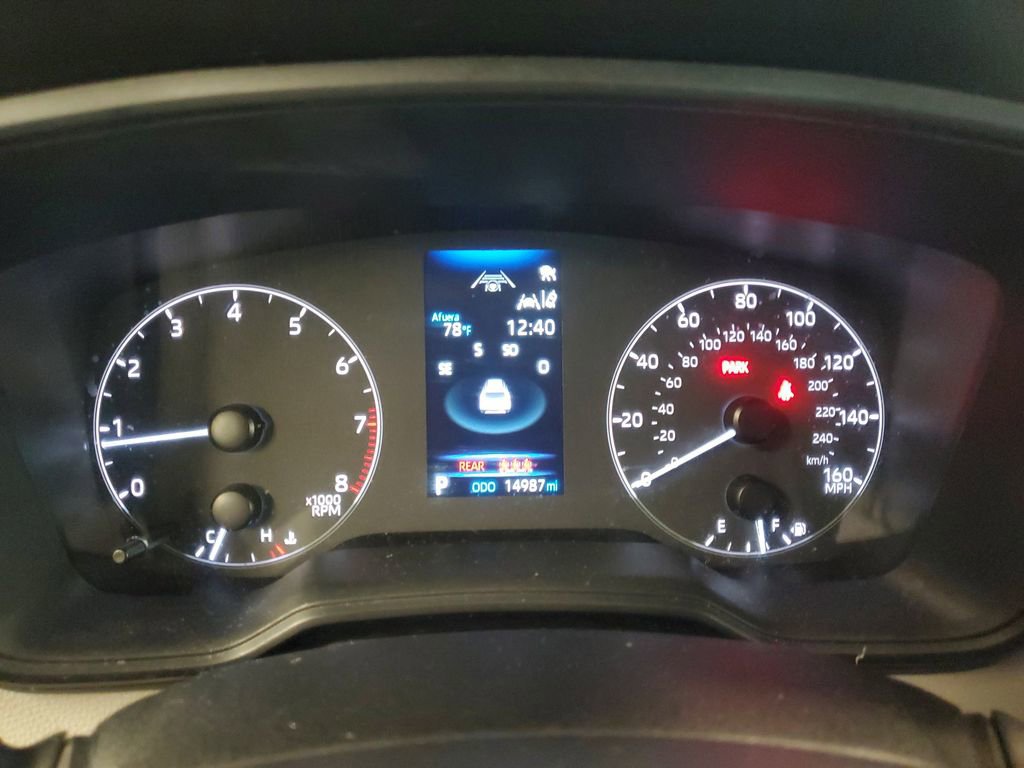 Used 2024 Toyota Corolla Cross LE image 21