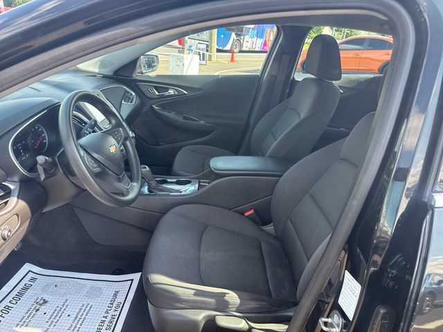 Used 2017 Chevrolet Malibu LS FWD image 9