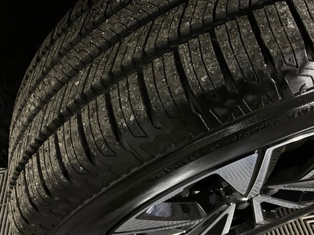 Certified 2023 Volvo XC60 B5 Core w/ Climate Package image 39