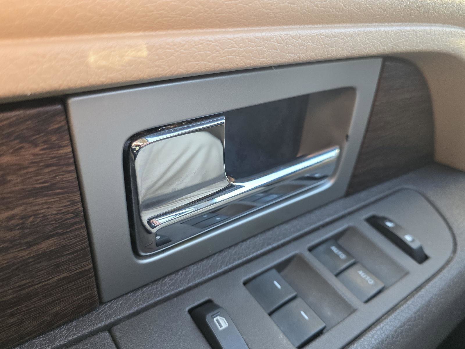 Used 2013 Ford F150 Lariat w/ Luxury Equipment Group image 10