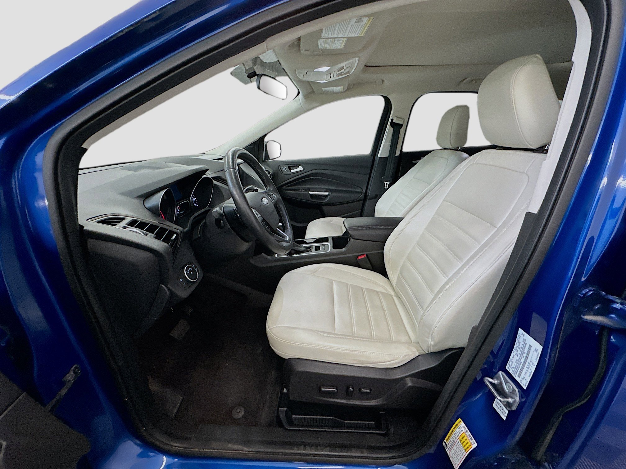 Used 2018 Ford Escape SEL w/ SEL Sport Appearance Package image 13