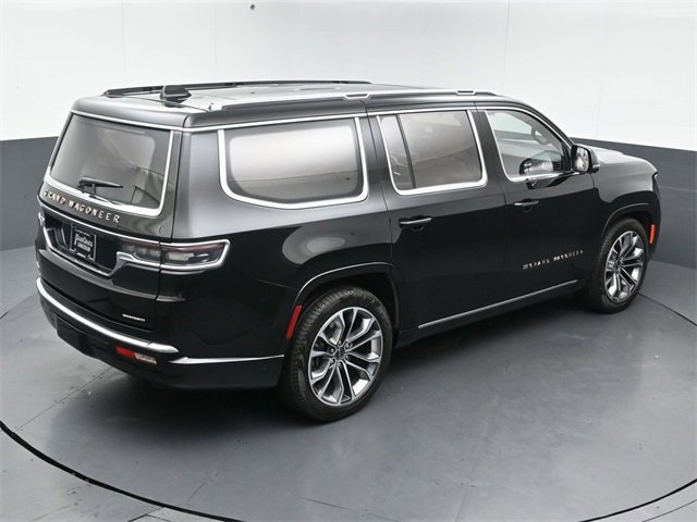 Used 2023 Jeep Grand Wagoneer Series III image 50