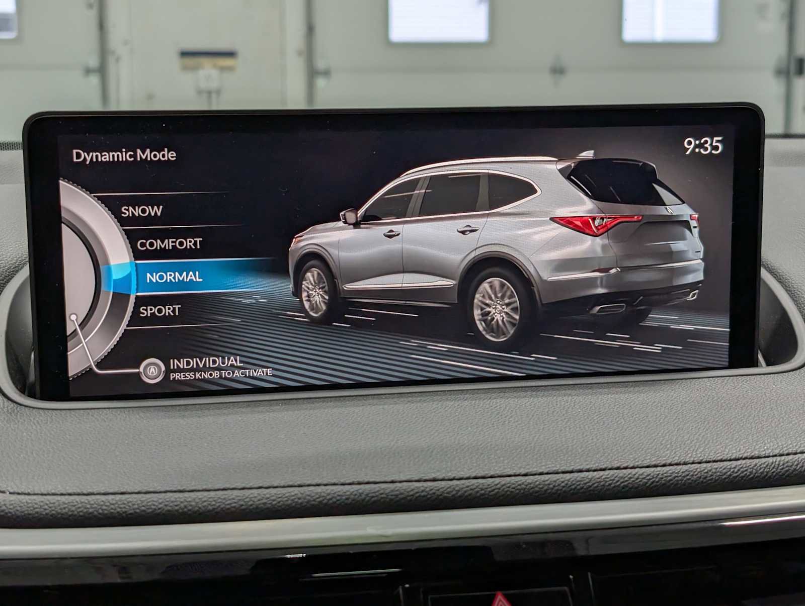 Certified 2023 Acura MDX SH-AWD image 30