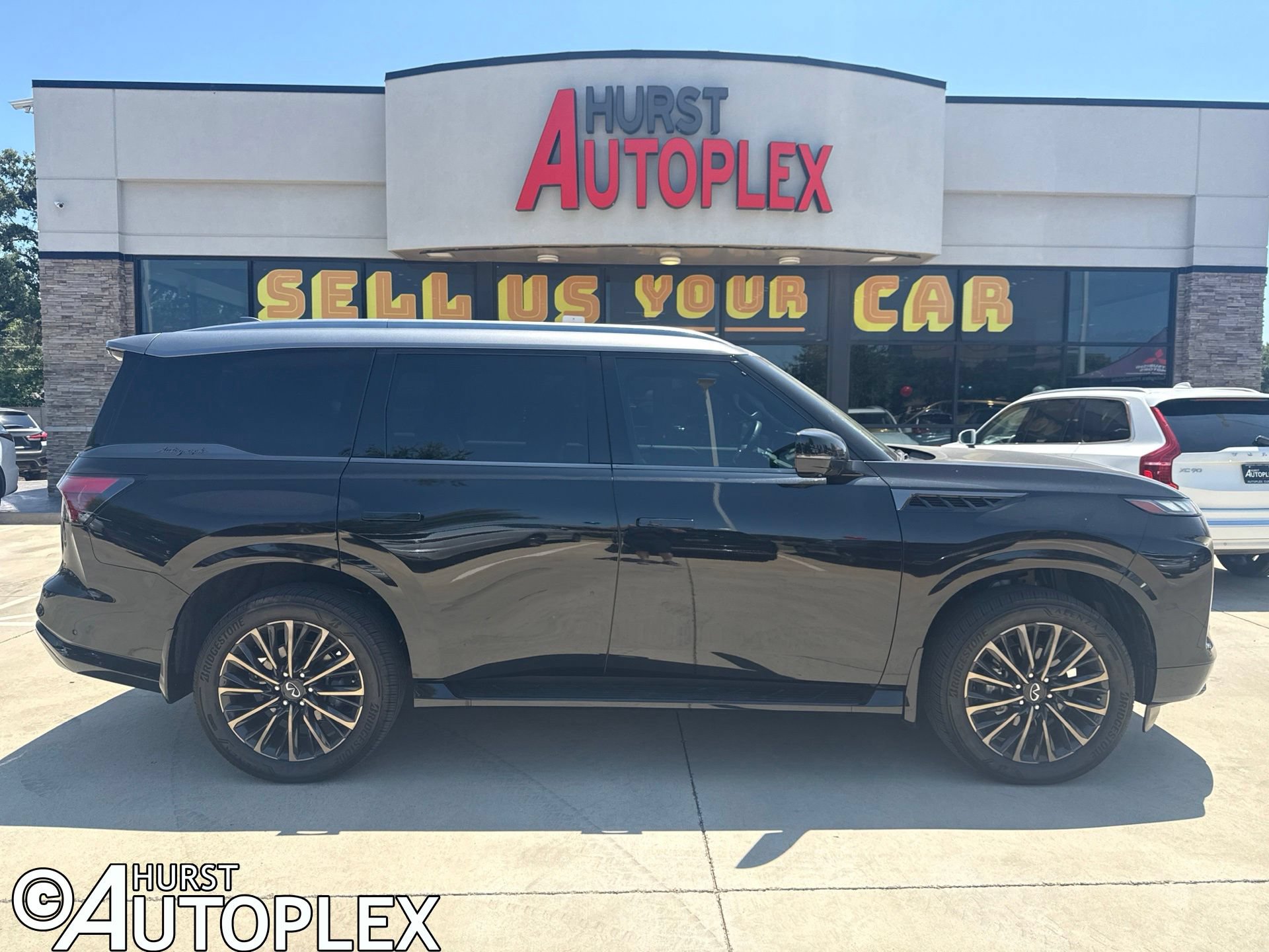 Used 2025 INFINITI QX80 Autograph