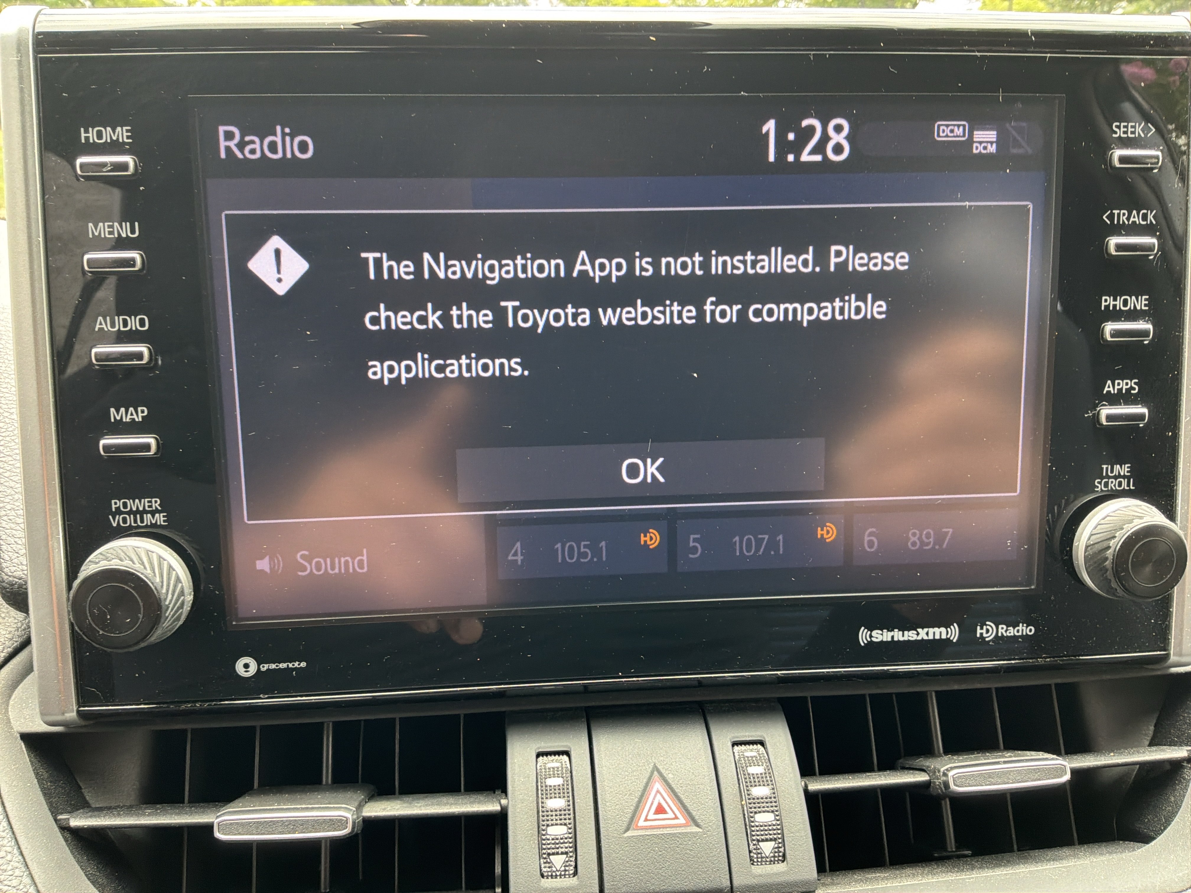 Used 2022 Toyota RAV4 XSE AWD/4WD image 24