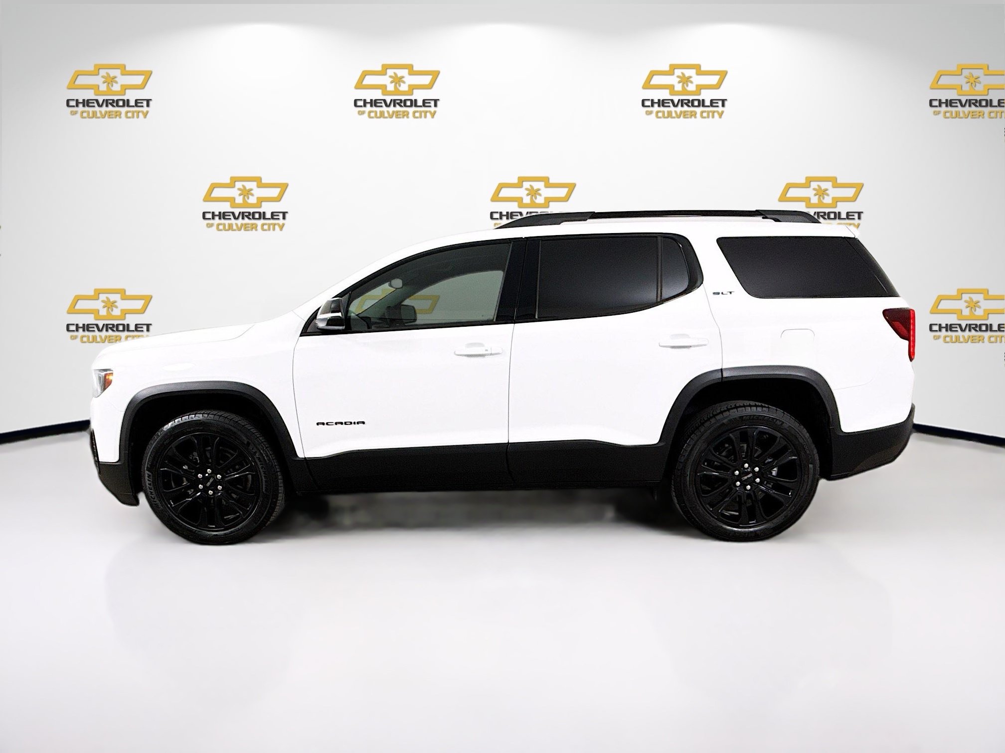 Used 2023 GMC Acadia SLT w/ Elevation Edition AWD/4WD image 5