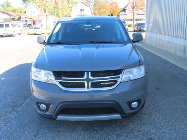 Used 2019 Dodge Journey SE FWD image 9