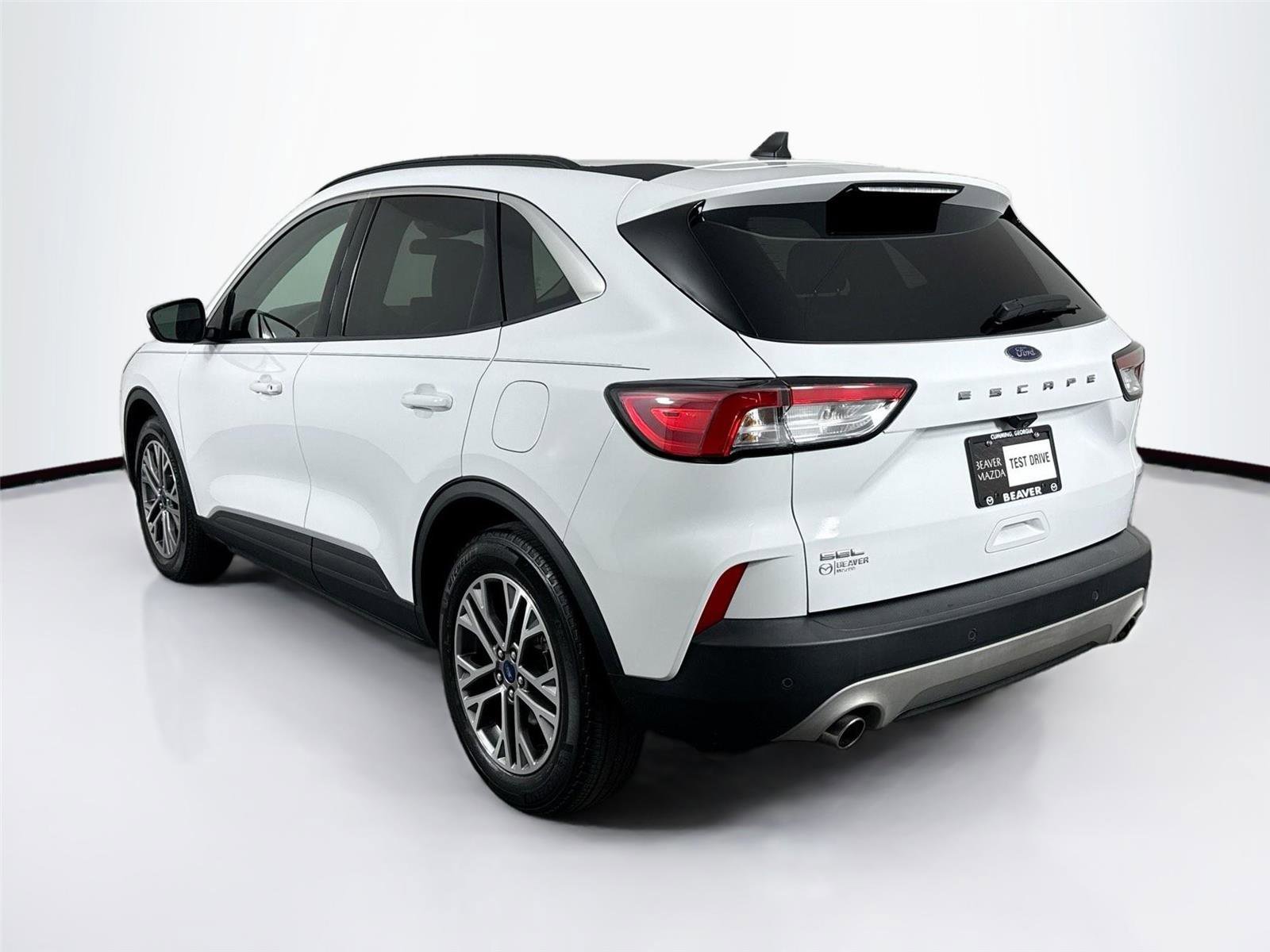 Used 2022 Ford Escape SEL w/ Technology Package image 2