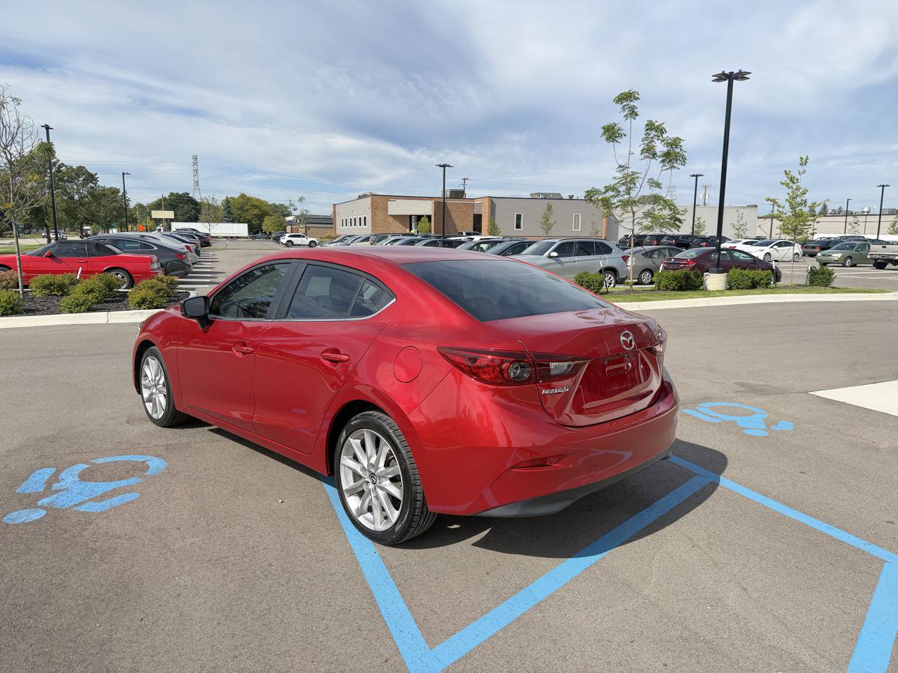 Used 2017 MAZDA MAZDA3 Touring FWD image 7