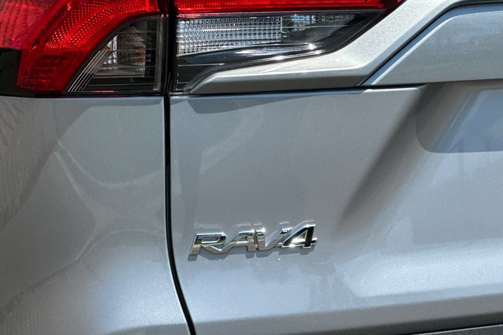 Used 2023 Toyota RAV4 LE FWD image 26