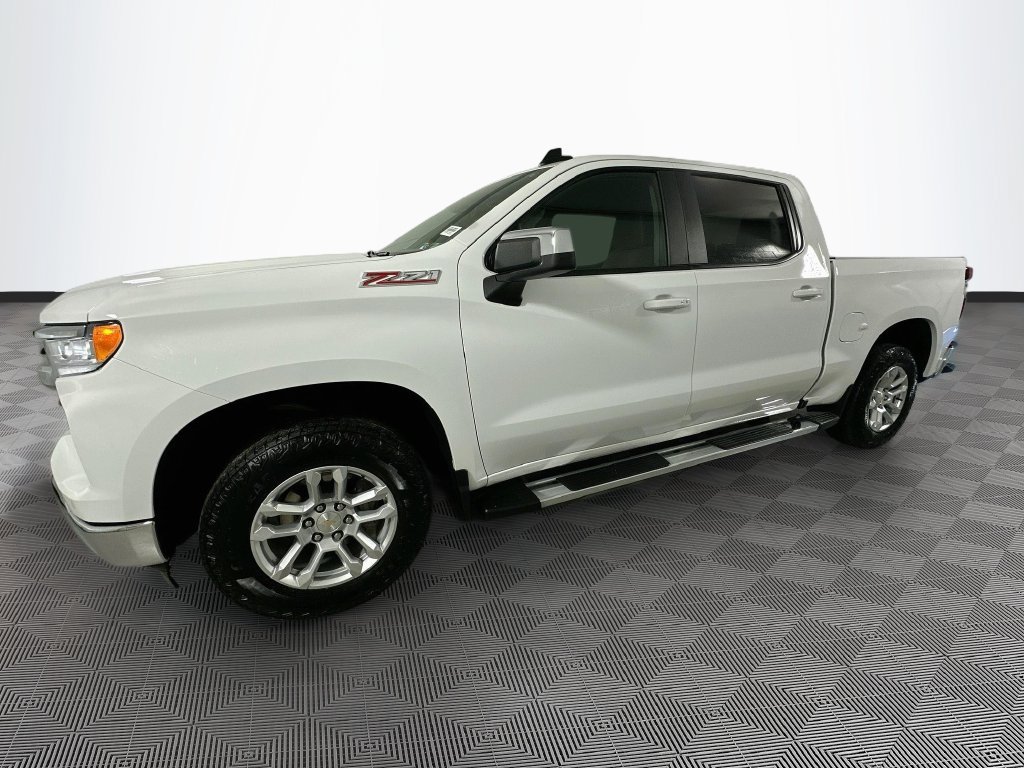 Used 2026 Chevrolet Silverado 1500 LT AWD/4WD image 6