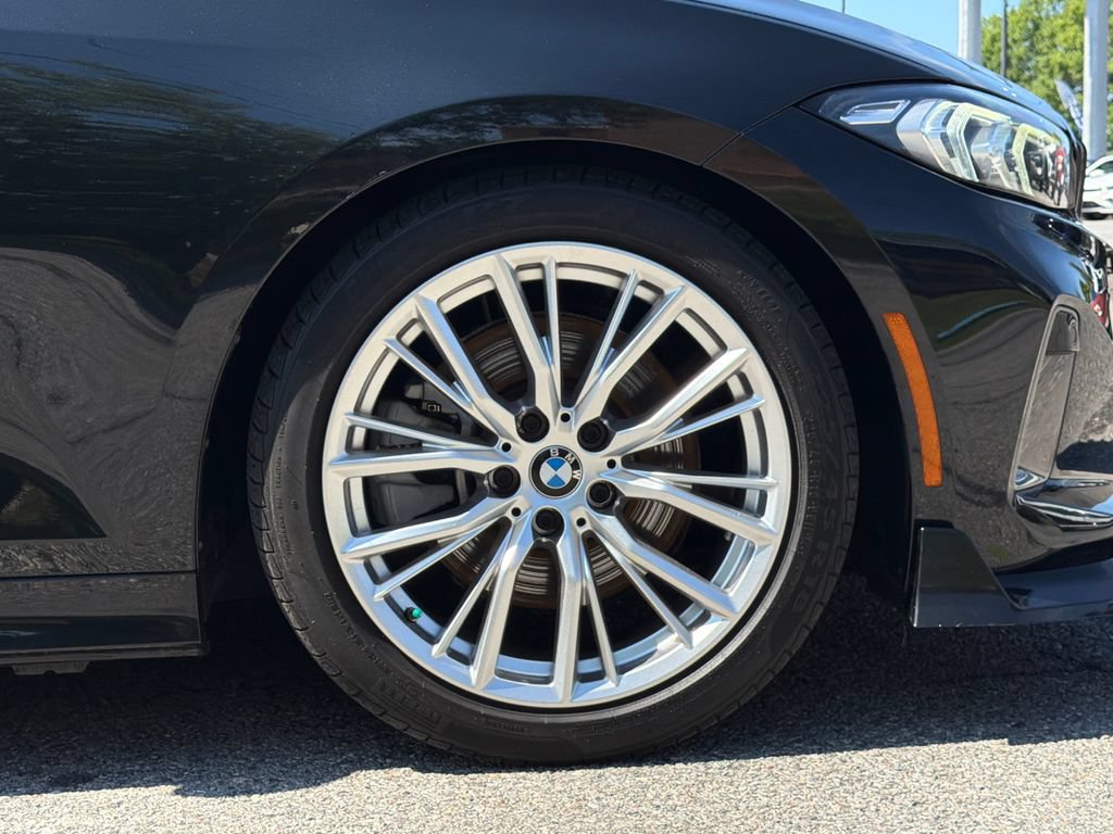 Used 2023 BMW 330i Sedan w/ Driving Assistance Package RWD image 7