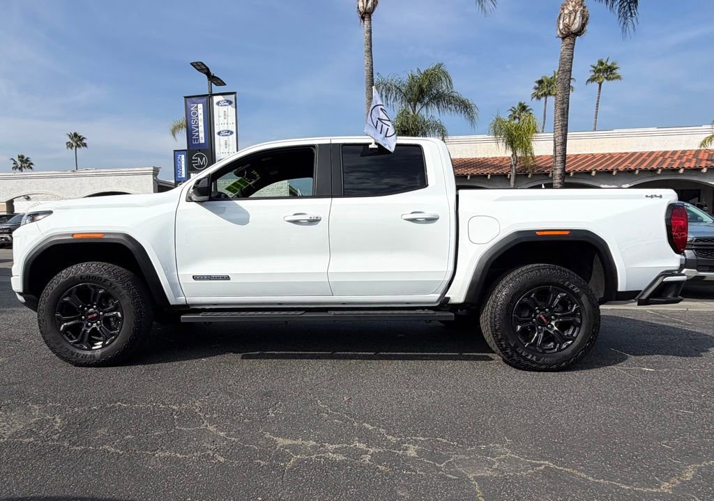 Used 2025 GMC Canyon Elevation image 5
