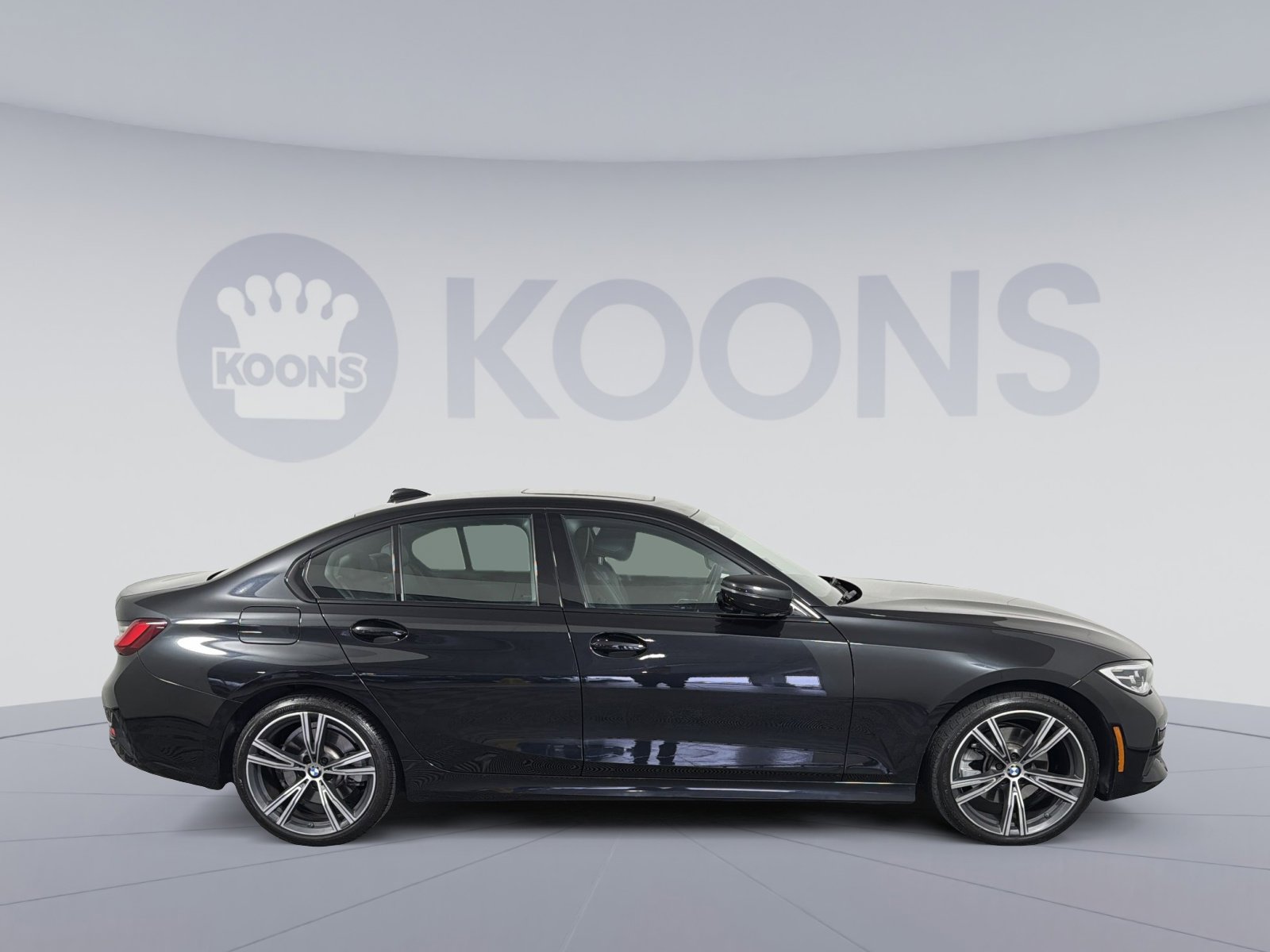 Used 2022 BMW 330i xDrive Sedan w/ Premium Package 2 image 8