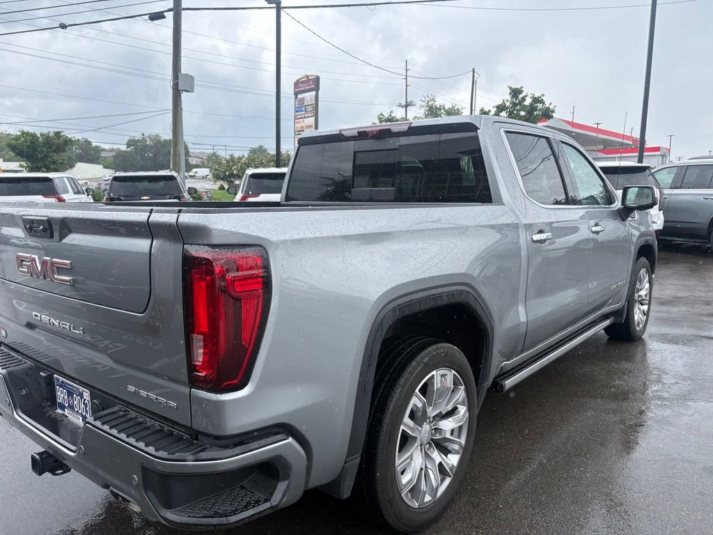 Used 2024 GMC Sierra 1500 Denali w/ Denali Reserve Package AWD/4WD image 8