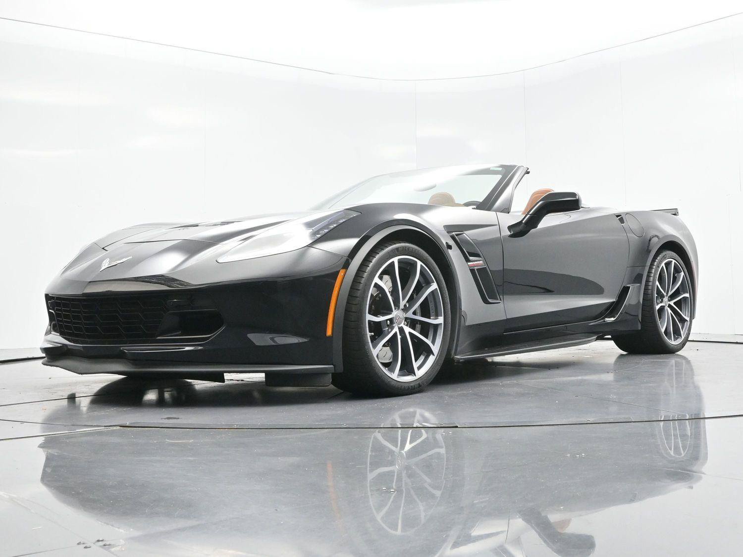 Used 2019 Chevrolet Corvette Grand Sport RWD image 48